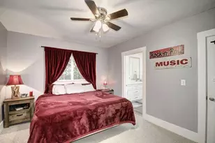 1412 V St, Sacramento, CA 95818 - Photo 4