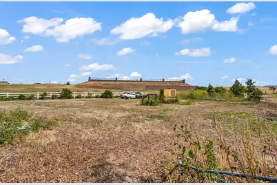 19814 W Grant Line Road, Tracy, CA 95391 - Photo 24