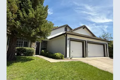 189 Sterling Oak Drive, Galt, CA 95632 - Photo 2