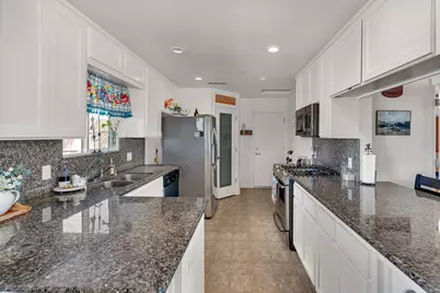 17225 Custer Avenue, Dos Palos, CA 93620 - Photo 12