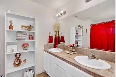 17225 Custer Avenue, Dos Palos, CA 93620 - Photo 20