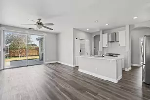 8427 Serio Way, Elk Grove, CA 95758 - Photo 8