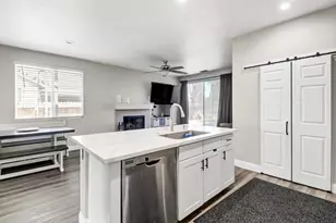 8427 Serio Way, Elk Grove, CA 98758 - Photo 16