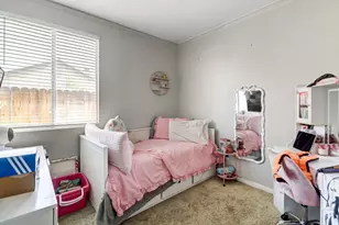 8427 Serio Way, Elk Grove, CA 98758 - Photo 20
