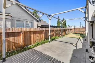 8427 Serio Way, Elk Grove, CA 98758 - Photo 26