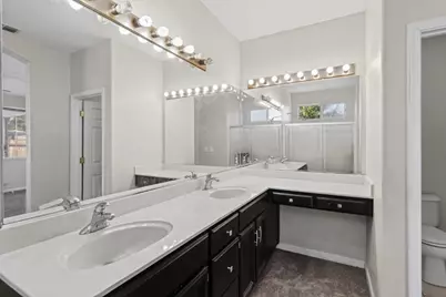 8427 Serio Way, Elk Grove, CA 95758 - Photo 28