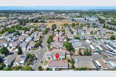 8427 Serio Way, Elk Grove, CA 98758 - Photo 46
