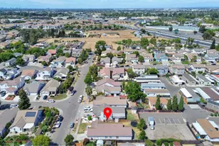 8427 Serio Way, Elk Grove, CA 98758 - Photo 46