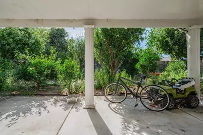 7250 Radha Drive, Sacramento, CA 95828 - Photo 34