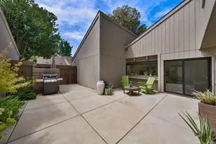 802 Dunbarton Cir, Sacramento, CA 95825 - Photo 32