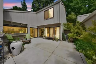 802 Dunbarton Cir, Sacramento, CA 95825 - Photo 30