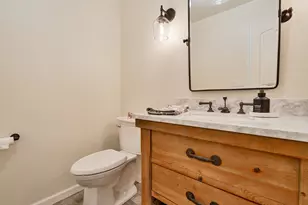 802 Dunbarton Cir, Sacramento, CA 95825 - Photo 24