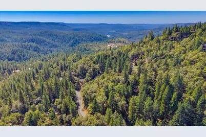 12277 Pawnee Trail, Nevada City, CA 95959 - Photo 16