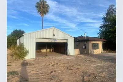 26422 N Highway 99, Acampo, CA 95220 - Photo 10