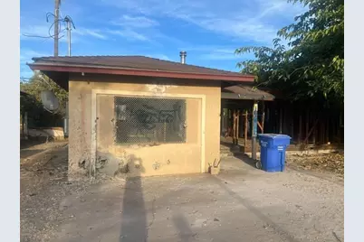 26422 N Highway 99, Acampo, CA 95220 - Photo 2