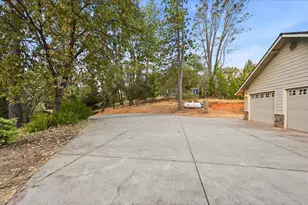 19372 Buck Ridge Rd, Grass Valley, CA 95949 - Photo 54