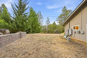 19372 Buck Ridge Rd, Grass Valley, CA 95949 - Photo 46