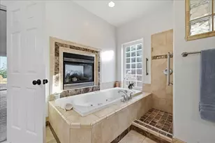 19372 Buck Ridge Rd, Grass Valley, CA 95949 - Photo 26