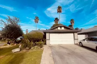 5900 Stone Bridge Ln, Bakersfield, CA 93313 - Photo 6