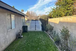 5900 Stone Bridge Ln, Bakersfield, CA 93313 - Photo 38