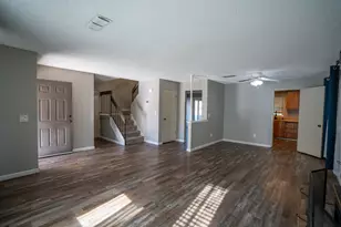 4221 Rosecrest Way, Sacramento, CA 95826 - Photo 6
