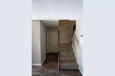 4221 Rosecrest Way, Sacramento, CA 95826 - Photo 12