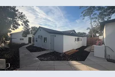 412 S Conejo, Modesto, CA 95354 - Photo 10