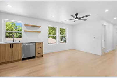 2820 D Street, Sacramento, CA 95816 - Photo 26