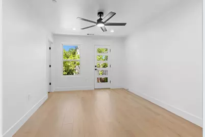 2820 D Street, Sacramento, CA 95816 - Photo 30