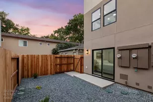 2820 D St, Sacramento, CA 95816 - Photo 6