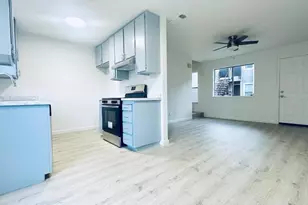 9101 Newhall Dr, Sacramento, CA 95826 - Photo 6