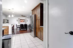 2705 Stoneridge Dr, Modesto, CA 95355 - Photo 8