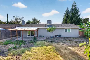 8616 Marlboro Ct, Stockton, CA 95210 - Photo 32