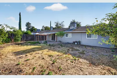 8616 Marlboro Ct, Stockton, CA 95210 - Photo 32