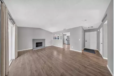8616 Marlboro Ct, Stockton, CA 95210 - Photo 4