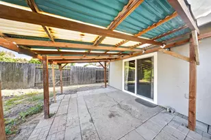 8616 Marlboro Ct, Stockton, CA 95210 - Photo 40