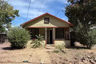 5201 9th Ave, Sacramento, CA 95820 - Photo 1