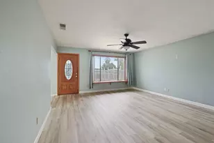 781 Camino Ct, Manteca, CA 95336 - Photo 8