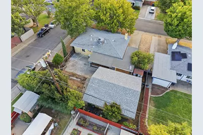 5241 59th Street, Sacramento, CA 95820 - Photo 32