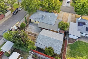 5241 59th St, Sacramento, CA 95820 - Photo 32