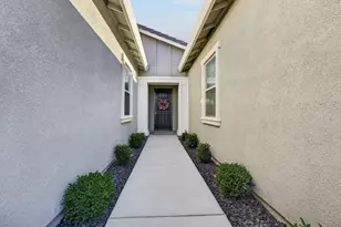 2104 Hudson Cove Dr, Roseville, CA 95747 - Photo 8