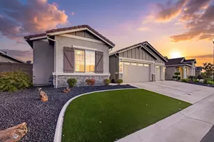 2104 Hudson Cove Dr, Roseville, CA 95747 - Photo 2