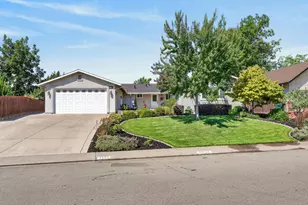 4337 Glenridge Dr, Carmichael, CA 95608 - Photo 2