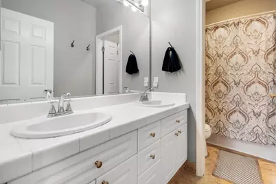 3240 Shelter Cove Lane, Elk Grove, CA 95758 - Photo 42