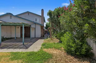 749 Meadow Way, Manteca, CA 95336 - Photo 32