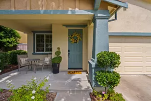 709 Pekin Ct, Roseville, CA 95747 - Photo 2