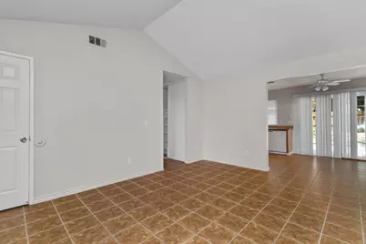 7949 Deer Water Drive, Sacramento, CA 95823 - Photo 4