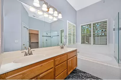 8735 Freesia Drive, Elk Grove, CA 95624 - Photo 34