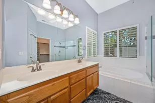 8735 Freesia Dr, Elk Grove, CA 95624 - Photo 34
