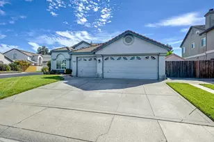 8735 Freesia Dr, Elk Grove, CA 95624 - Photo 44